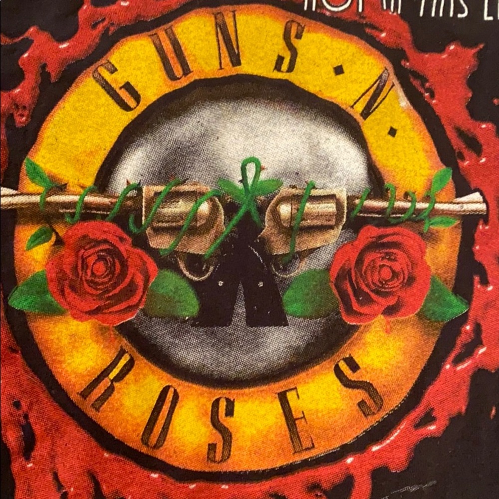 Guns n Roses not in this life time concert T